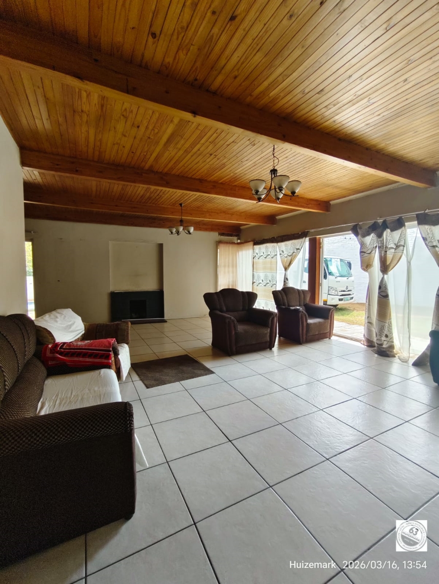 5 Bedroom Property for Sale in Sasolburg Ext 3 Free State